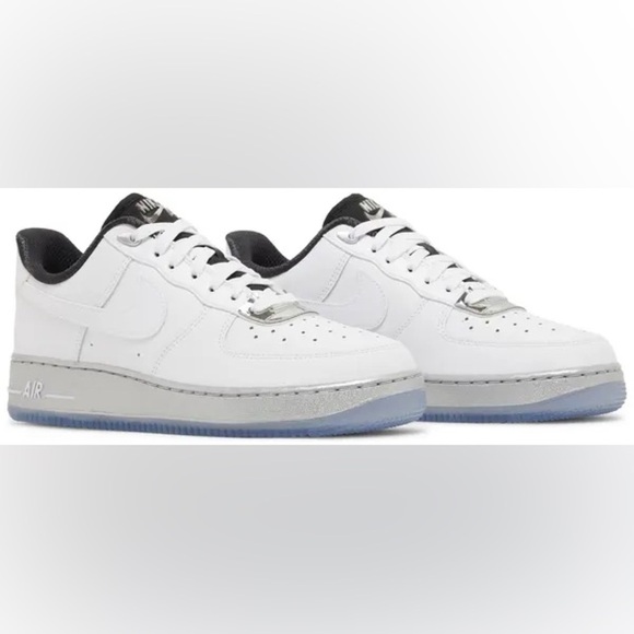 - Nike White and Metallic Sneakers - Picture 1 of 6